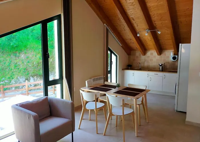 Apartamentos Turisticos La Estacion Y Estudio